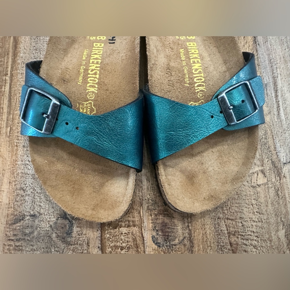 Birkenstock Madrid size 38 metallic green sandals NEW